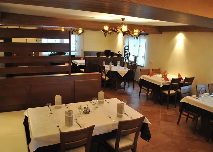 بيت ضيافة Pri Vidrgarju 3*